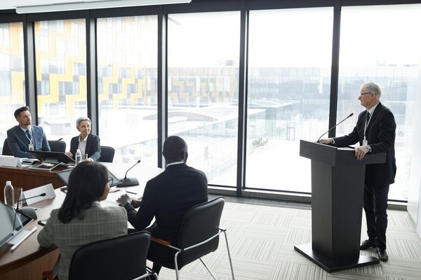 Comment évaluer la qualité d'une formation à distance avant de s'inscrire ?