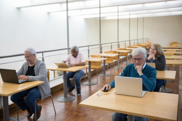 Comment choisir la meilleure formation en business school en 2026